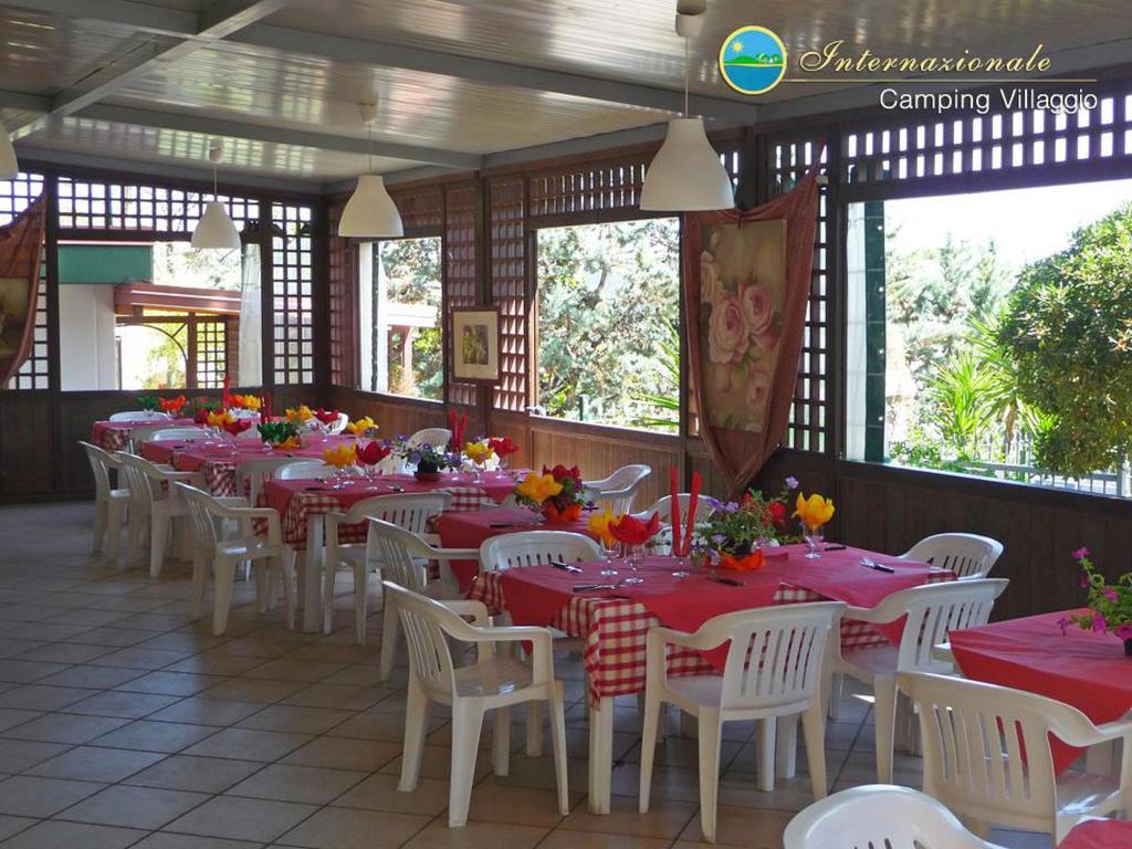 Camping Villaggio Internazionale San Menaio Exterior photo