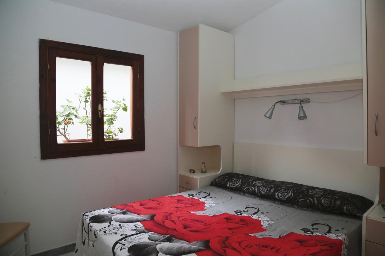 Camping Villaggio Internazionale San Menaio Exterior photo